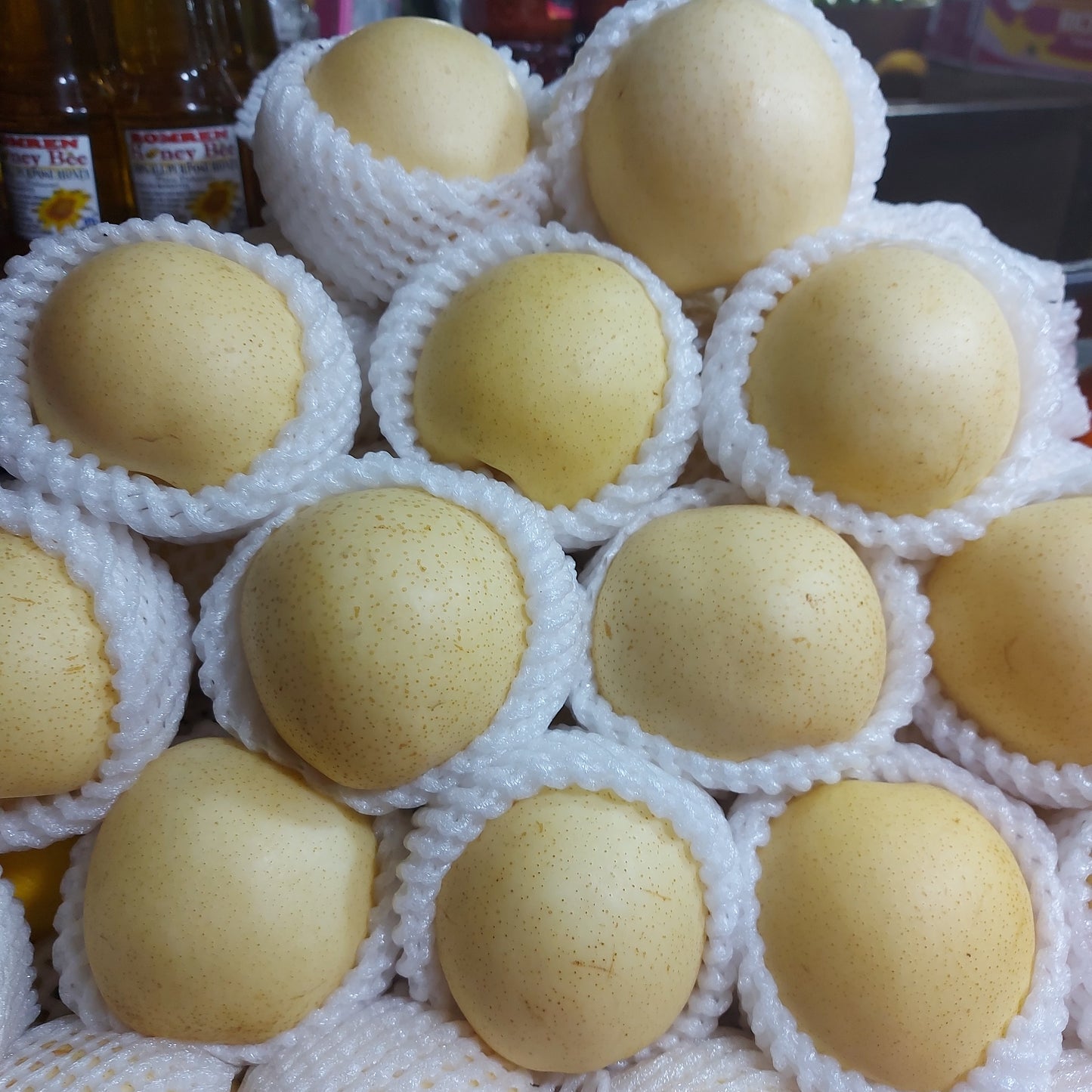 Fresh Asian Pears - order price / piece
