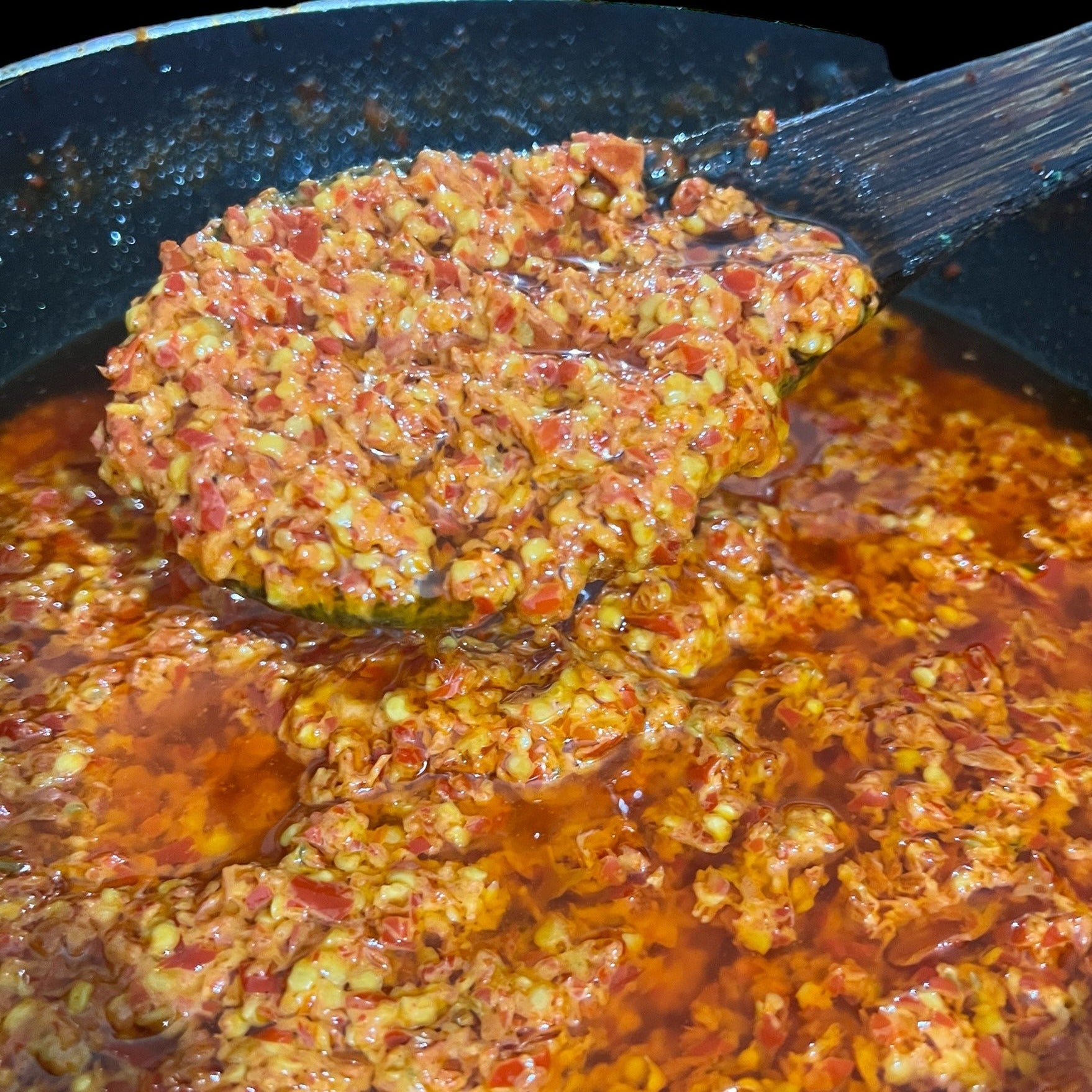 Special All-Natural Chili in coconut oil - order price / 150ml