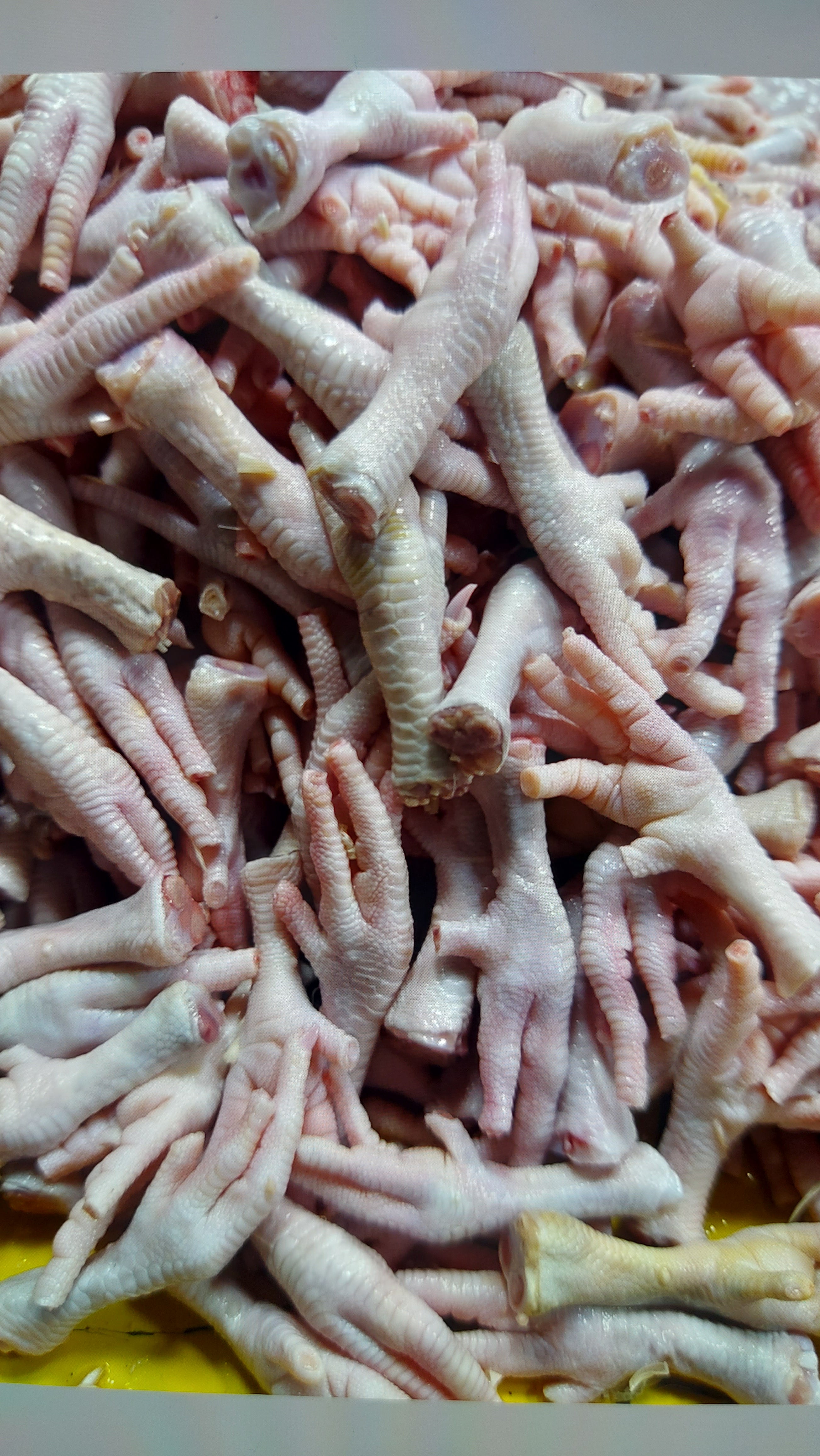Fresh Dressed Chicken Feet/500 grams