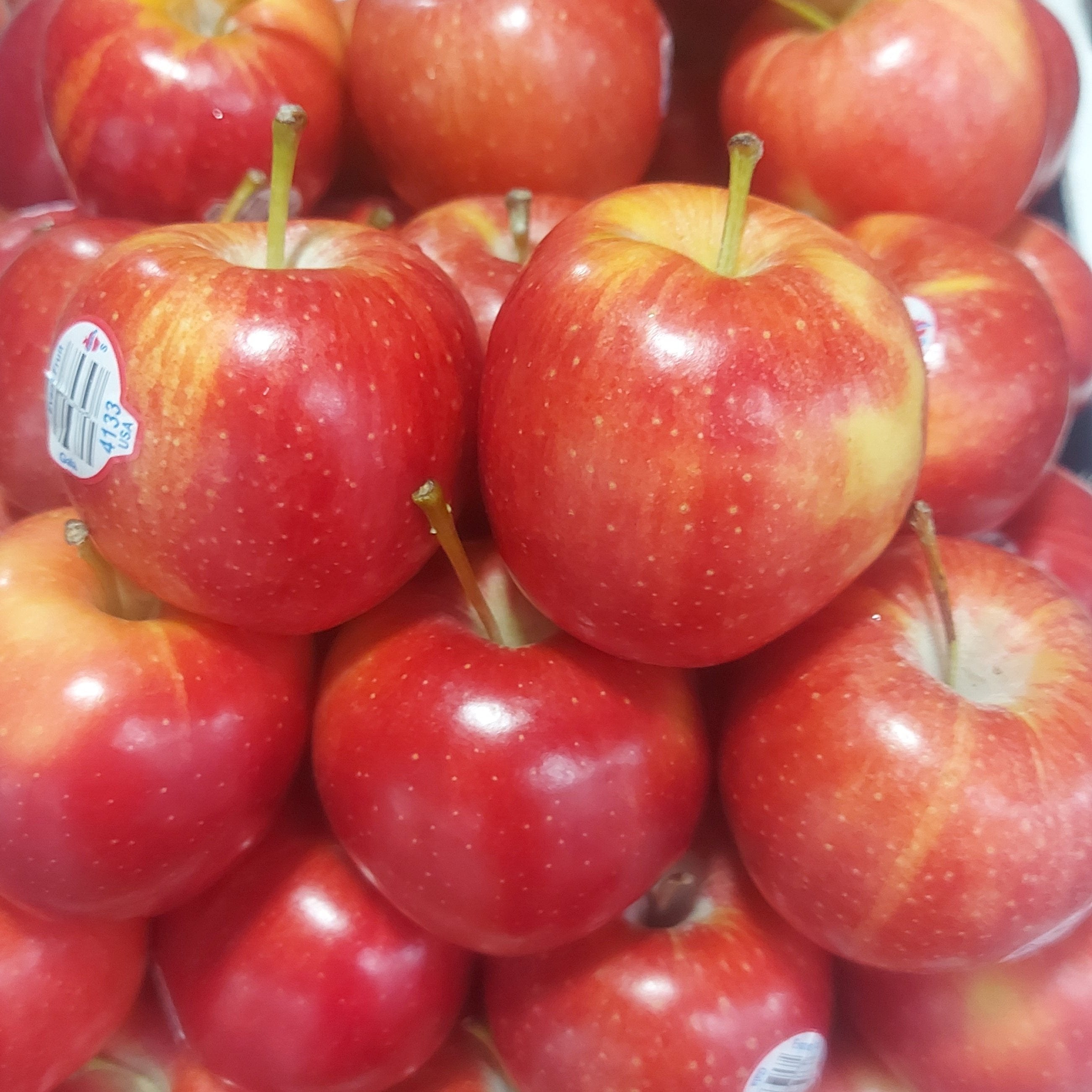 Gala Apple - order price / 500 grams
